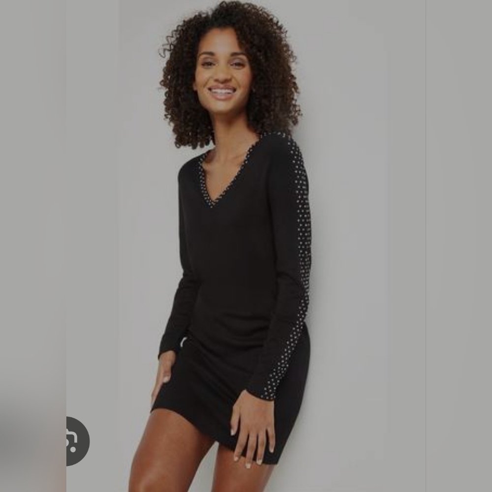 New Wallis UK crystal embellished v- neck dress